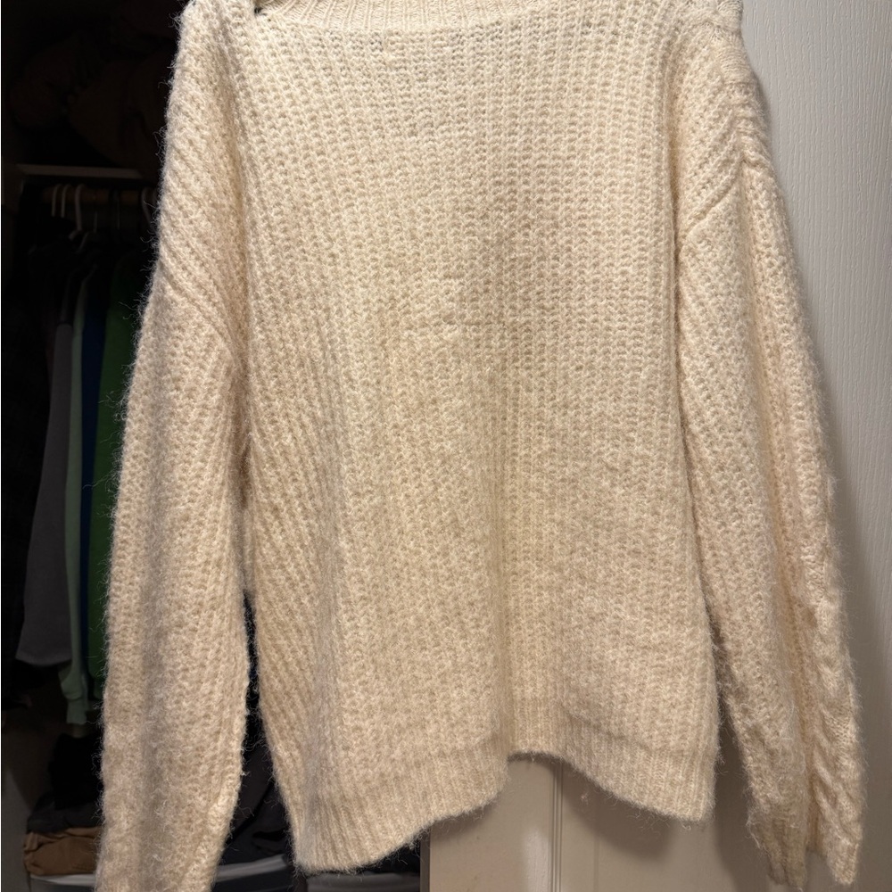 Universal Thread Soft Cream Sweater